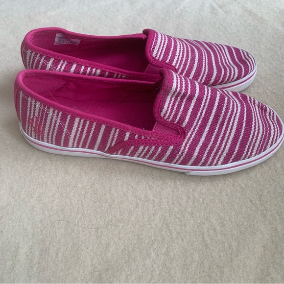 Lauren Ralph Lauren Janis slip ons, 8.5 - Picture 3 of 6